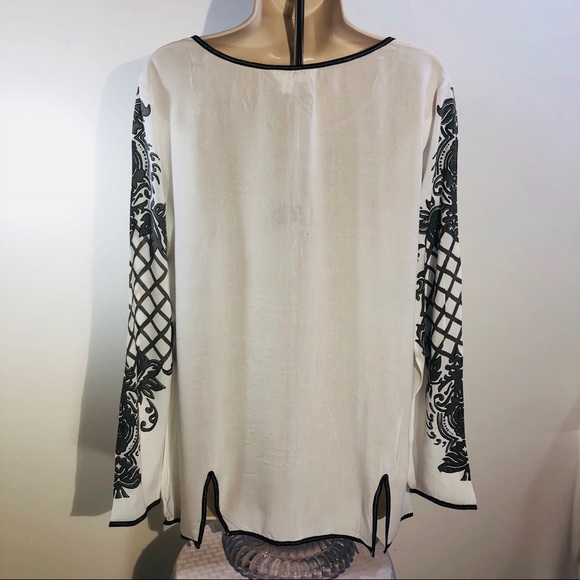 Studio X Gorgeous Tunic White Gray Beads Size M - Picture 6 of 8